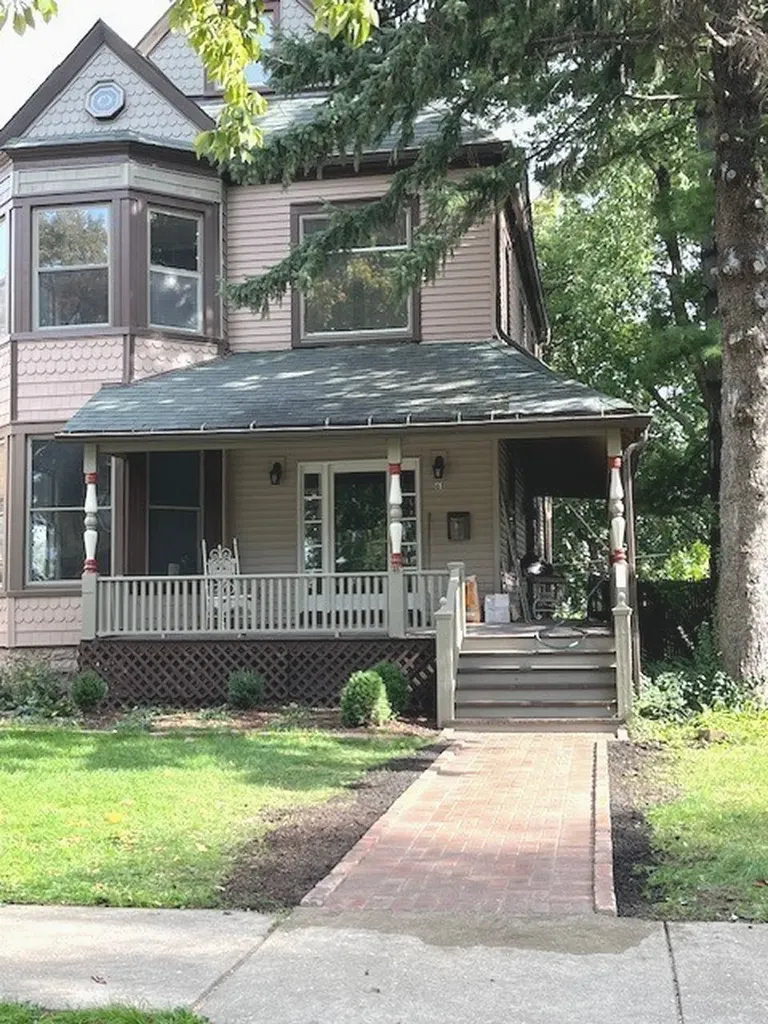61 7TH Avenue La Grange IL 60525