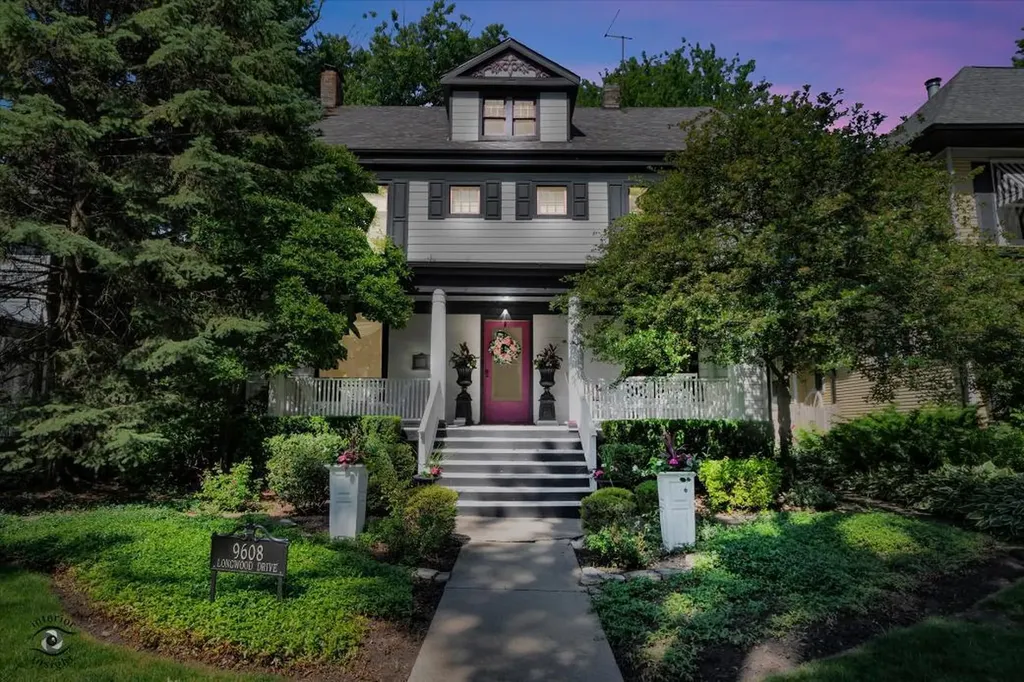 9608 South Longwood Drive Chicago IL 60643