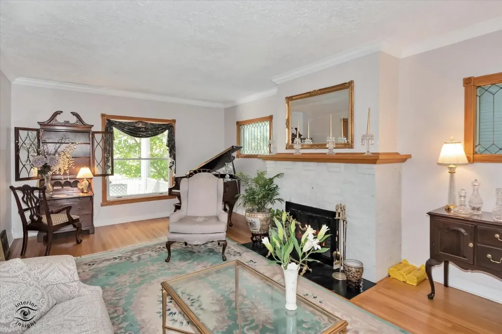 9608 South Longwood Drive Chicago IL 60643