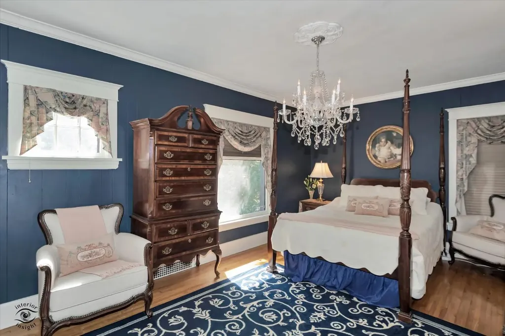 9608 South Longwood Drive Chicago IL 60643