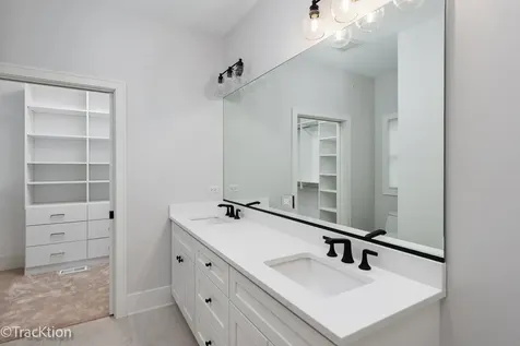 4119 North Lincoln Street Westmont IL 60559