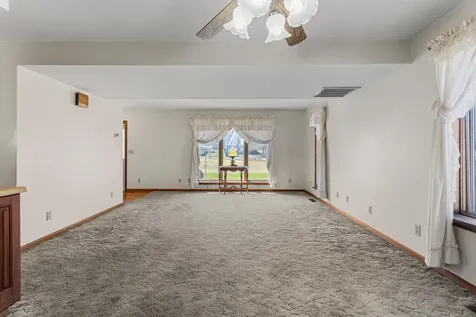 204 West Meade Street White Heath IL 61884