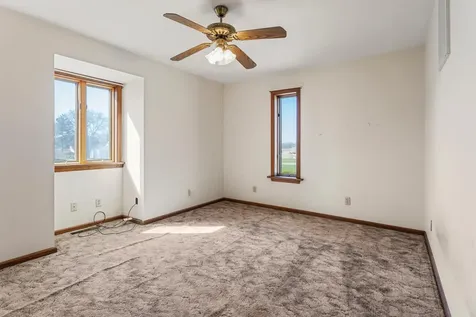 204 West Meade Street White Heath IL 61884
