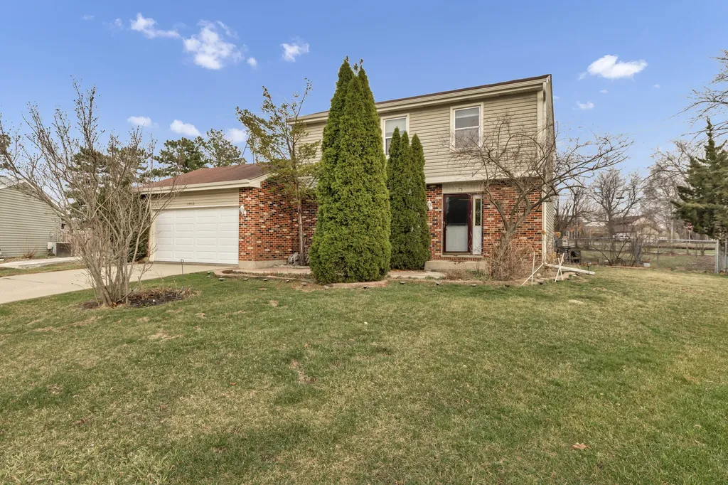2013 Briar Hill Drive W Schaumburg IL 60194