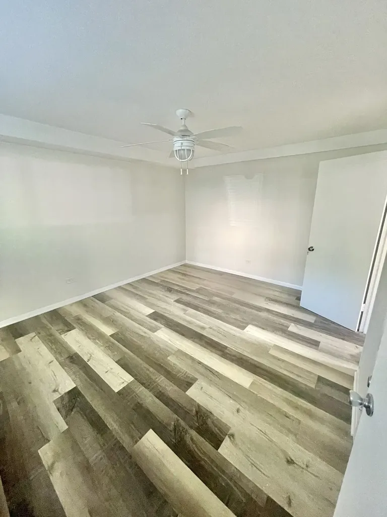 6146 North Damen Avenue Chicago IL 60659