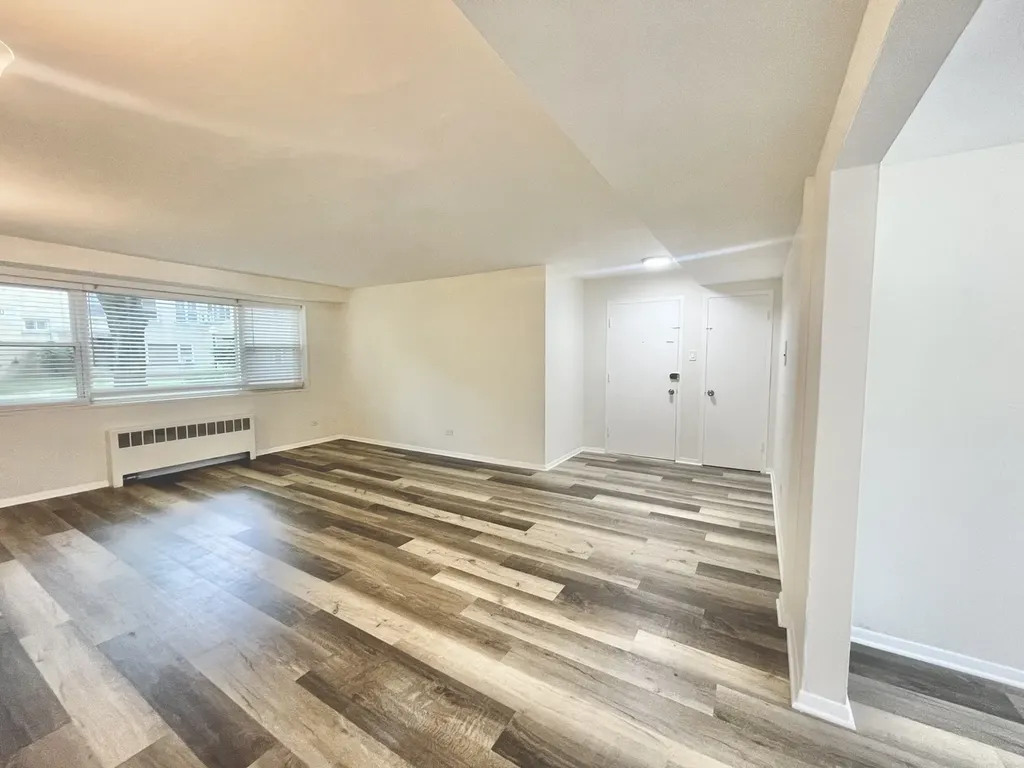 6146 North Damen Avenue Chicago IL 60659