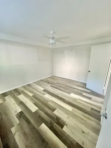 6146 North Damen Avenue Chicago IL 60659