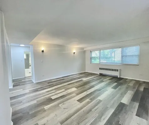 6146 North Damen Avenue Chicago IL 60659