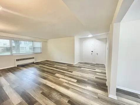 6146 North Damen Avenue Chicago IL 60659