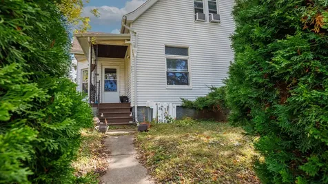 802 South Madison Street Bloomington IL 61701