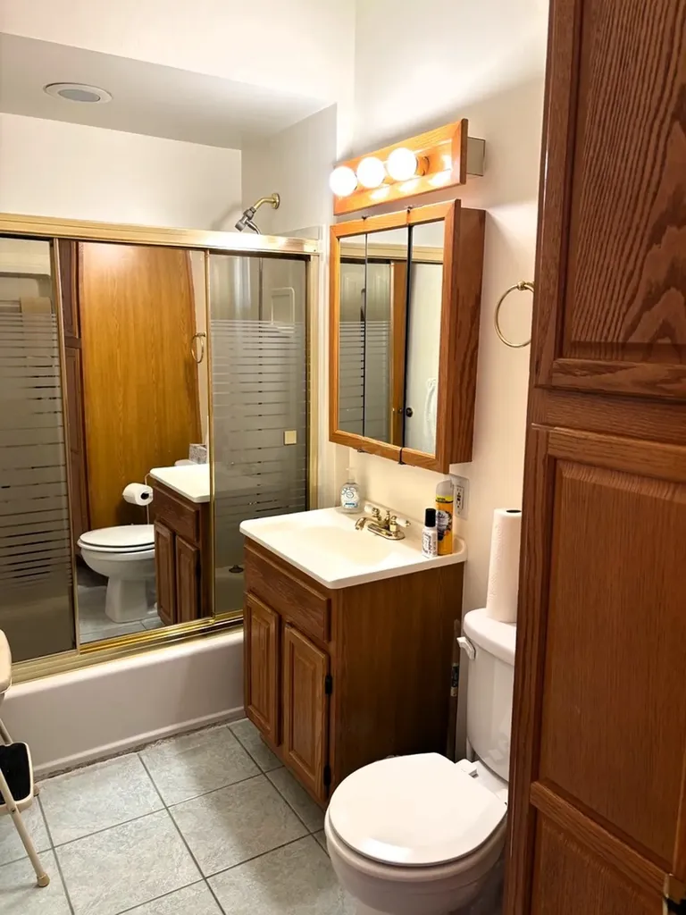 10312 South Spaulding Avenue Chicago IL 60655