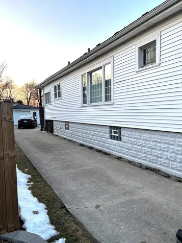 10312 South Spaulding Avenue Chicago IL 60655