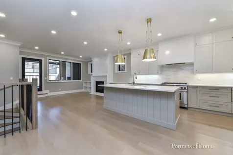 2135 North Lakewood Avenue Chicago IL 60614