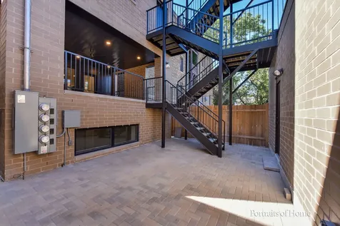 2135 North Lakewood Avenue Chicago IL 60614