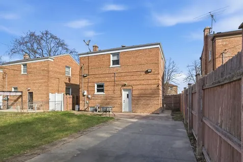 3709 West 85th Street Chicago IL 60652