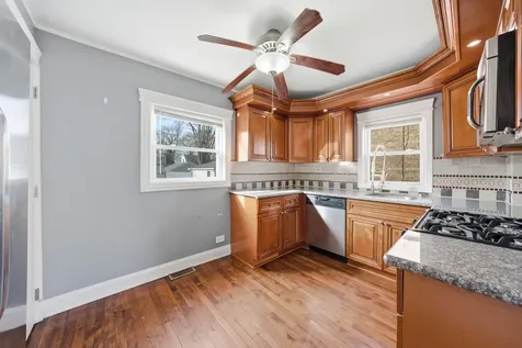 3709 West 85th Street Chicago IL 60652