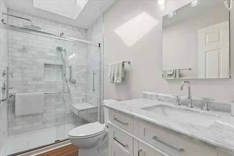 1810 Paddock Court Grayslake IL 60030