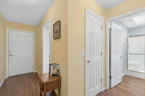 1810 Paddock Court Grayslake IL 60030
