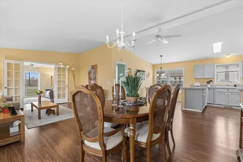 1810 Paddock Court Grayslake IL 60030
