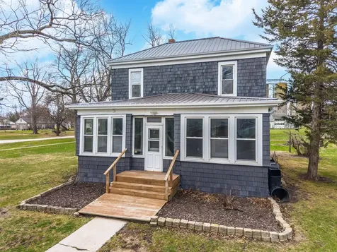 26 Lafayette Street Saunemin IL 61769