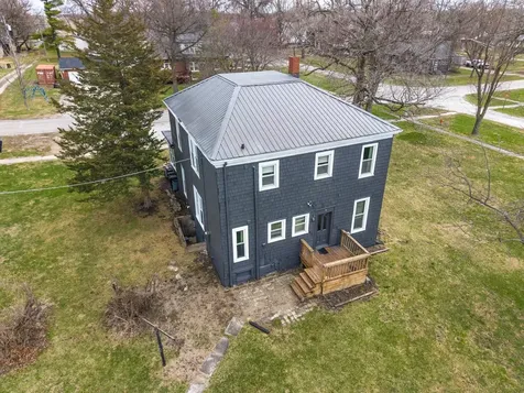 26 Lafayette Street Saunemin IL 61769