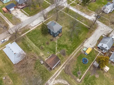 26 Lafayette Street Saunemin IL 61769