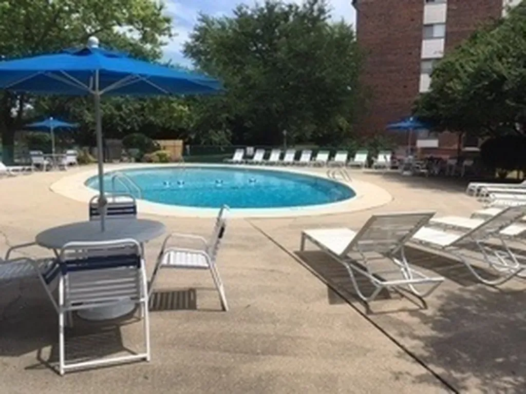 4731 Saint Joseph Creek Road Lisle IL 60532
