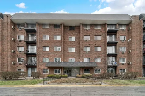 4731 Saint Joseph Creek Road Lisle IL 60532