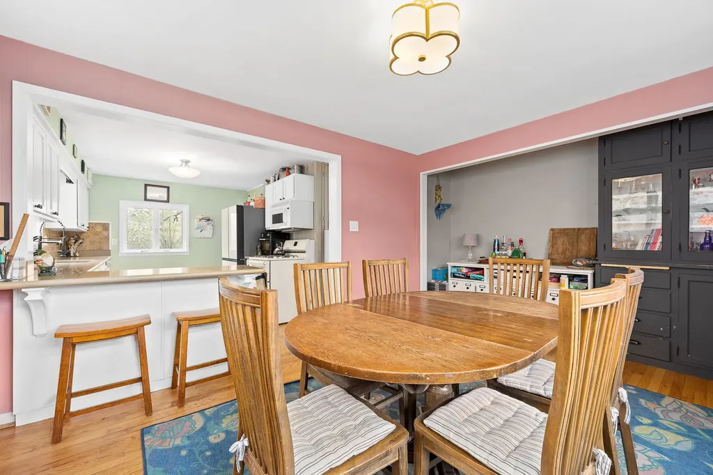 4624 Lee Avenue Downers Grove IL 60515