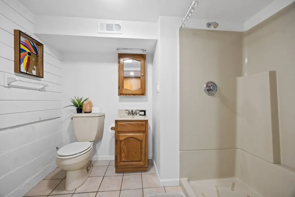 4624 Lee Avenue Downers Grove IL 60515