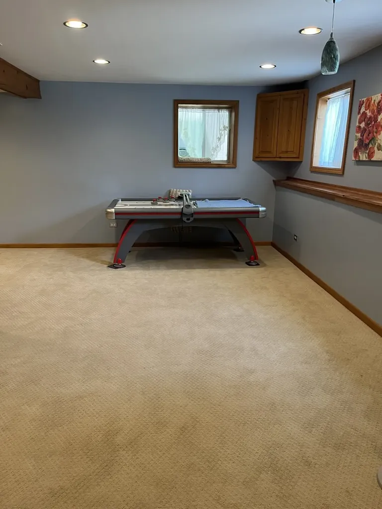 2S590 Seraph Holmes Court Warrenville IL 60555