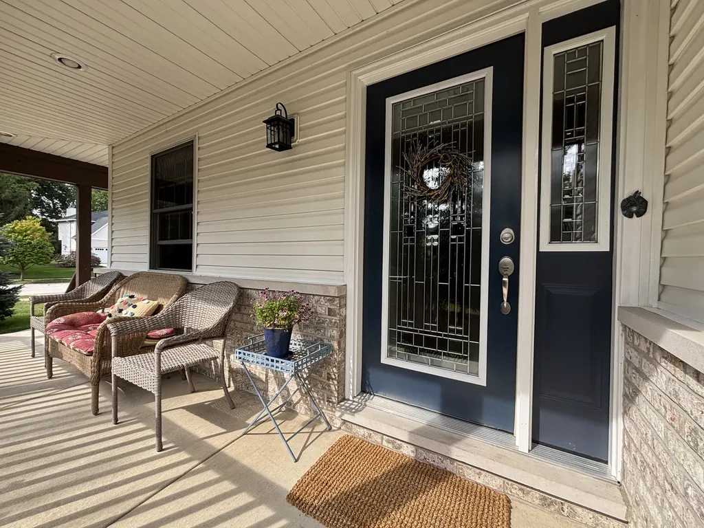2S590 Seraph Holmes Court Warrenville IL 60555