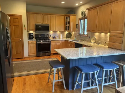 2S590 Seraph Holmes Court Warrenville IL 60555