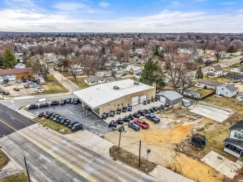 1204 South Galena Avenue Dixon IL 61021