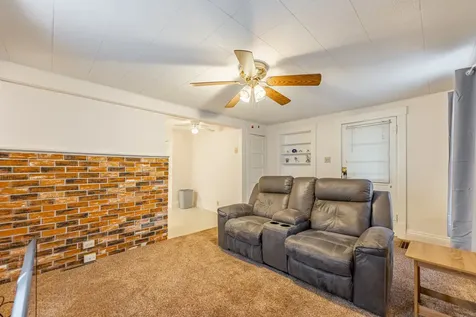 515 North 6th Street Rochelle IL 61068