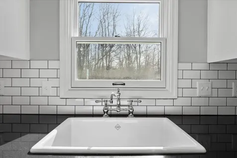 1808 Blue Bird Drive Mahomet IL 61853