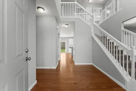 1808 Blue Bird Drive Mahomet IL 61853