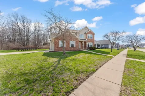 1808 Blue Bird Drive Mahomet IL 61853