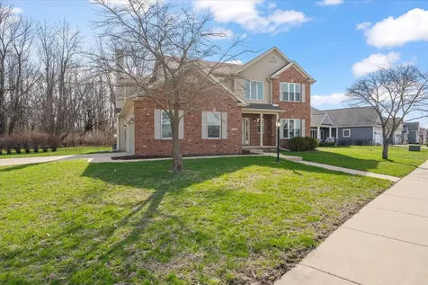 1808 Blue Bird Drive Mahomet IL 61853