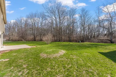 1808 Blue Bird Drive Mahomet IL 61853