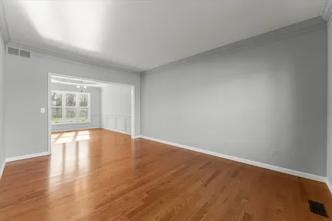 1808 Blue Bird Drive Mahomet IL 61853