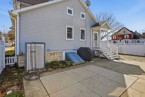 300 East Maple Street Fairbury IL 61739