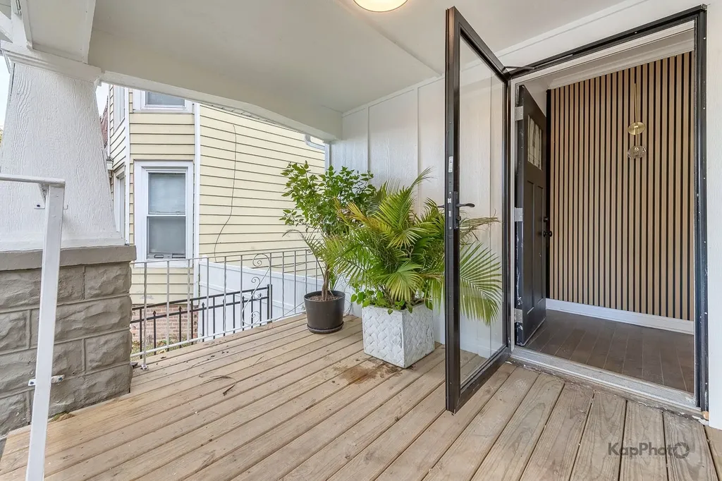 11935 South Stewart Avenue Chicago IL 60628