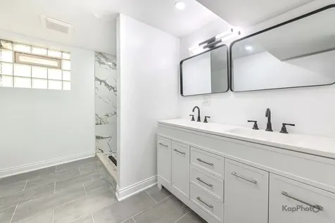 11935 South Stewart Avenue Chicago IL 60628