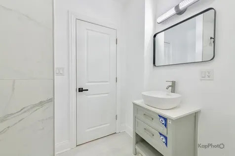 11935 South Stewart Avenue Chicago IL 60628