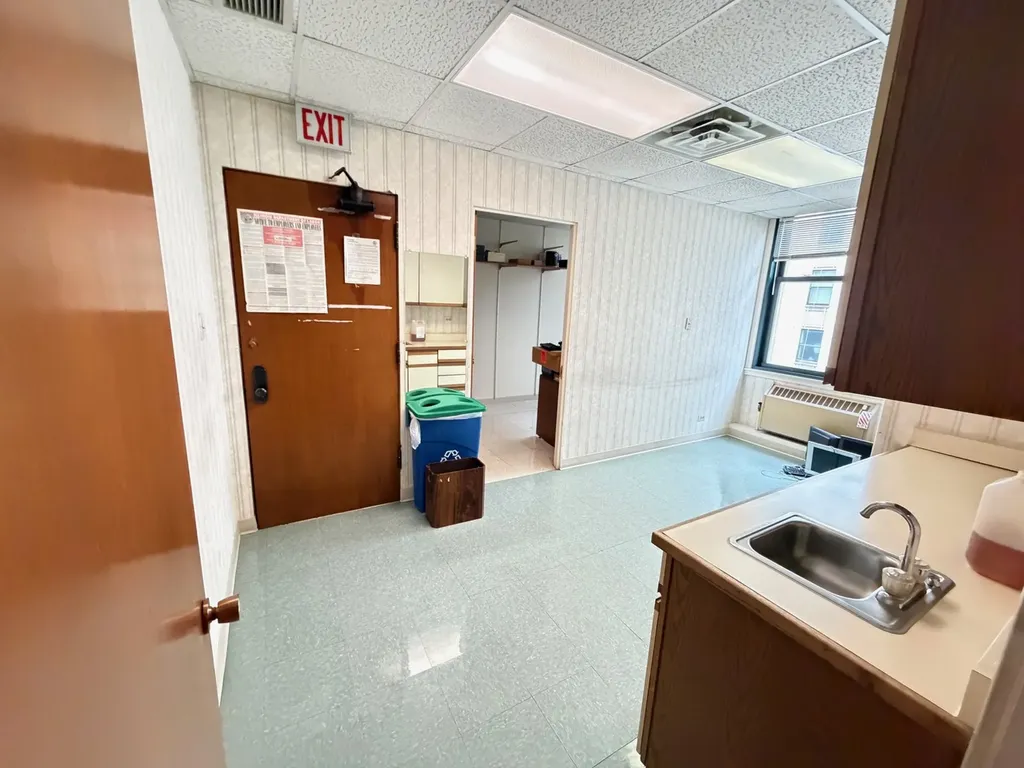 111 North Wabash Avenue Chicago IL 60602