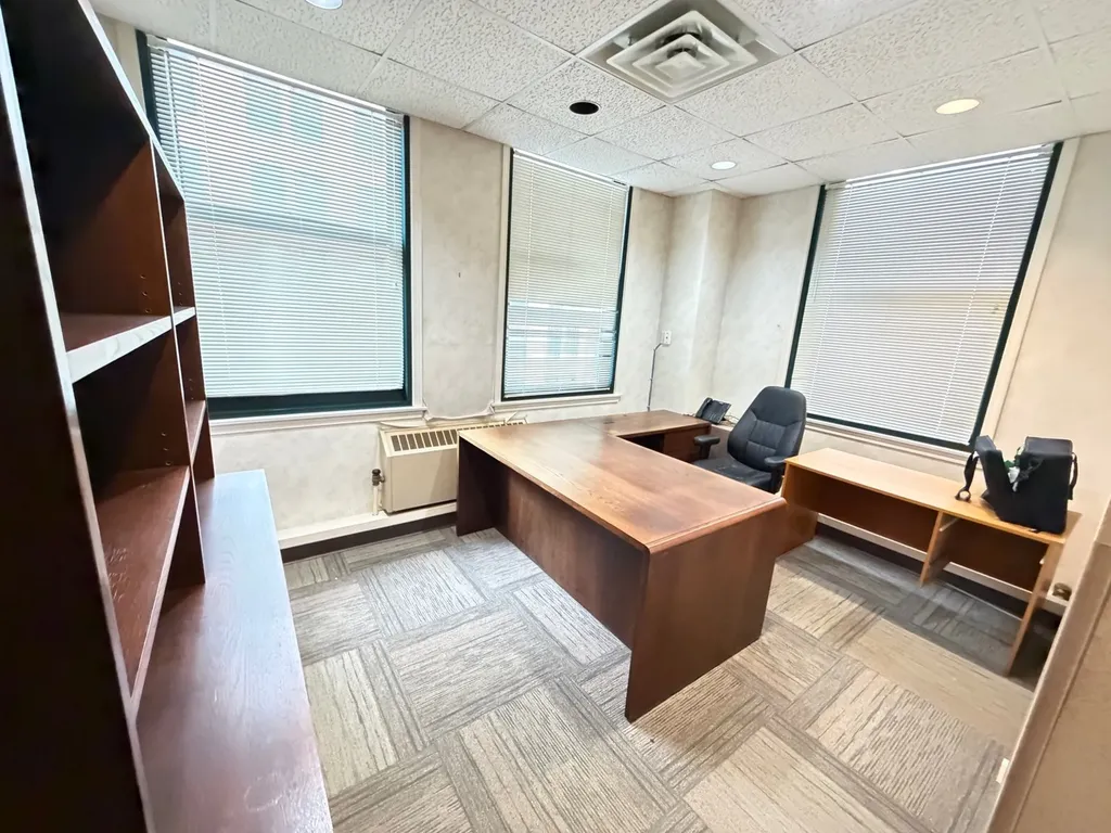 111 North Wabash Avenue Chicago IL 60602