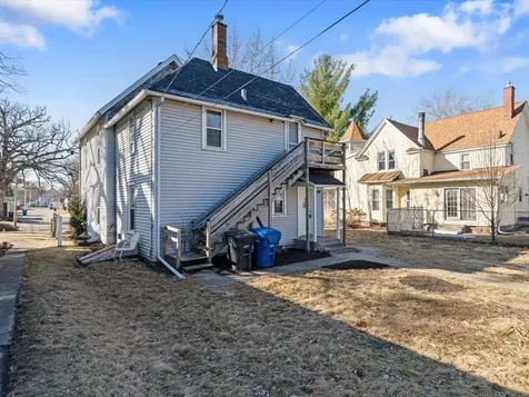 2413 11TH Avenue A Moline IL 61265