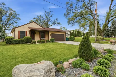 415 Garfield Road Ingleside IL 60041