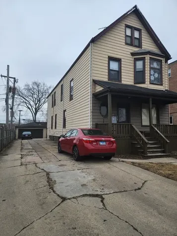 4345 North Kedvale Street Chicago IL 60618